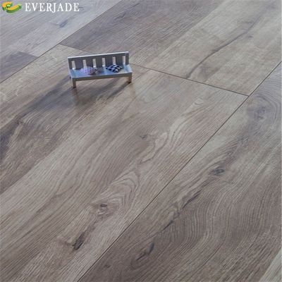 Σχεδίαση 7mm HDF ξύλινα πλακάκια με στρώμα Αδιάβροχα και φιλικά προς το περιβάλλον έδαφος Herringbone