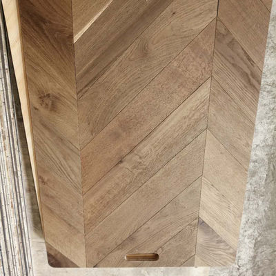 Πολυεπίπεδα κατασκευασμένα από ξύλο 15mm Walnut Oak Plank για σκάλες κρεβατοκάμαρας Εγκατάσταση
