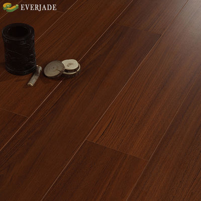 Καθαρό βαθμό Πολυχρωματικό 15mm Κόκκινο δρυοφόρο επικάλυμμα SPC Τρία στρώματα μηχανικής δρυοφόρου δαπέδου