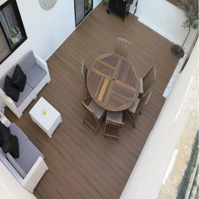 25*25*15 Σύνθετη κούφια επιφάνεια WPC με συμπαρακρουσία με ηλεκτρονική τεχνική υποστήριξη