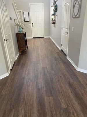 Πυροσβεστικό PVC Lvt Click Vinyl Plank Flooring 5mm 8mm Πυροσβεστικό Λαμινισμένο Κεραμίδι
